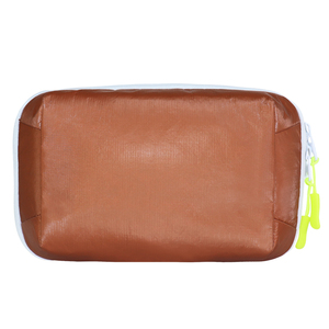 Serie de almacenamiento de viaje de papel DuPont ecológico en capas integradas de moda, puede almacenar cosméticos y artículos de tocador - Product Image 4