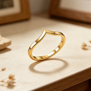 Anillo en V Minimalista Apilable para Mujer, Banda Delgada de Acero Inoxidable Pulido, Tres Tonos, Joyería de Nicho Europea y Americana, Venta al por Mayor - Product Image 3