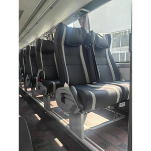 Autobus di Lusso Spazioso e Confortevole da 70 Posti con Tetto Alto per Trasporto Passeggeri e Turismo di Gruppo - Product Image 1