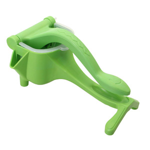 Manual Juicer YG 007 Plastic Portable Easy Operation Household Fruit Juicer - Product Image 3