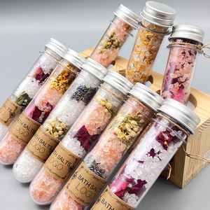 Sel de bain en tube avec aromathérapie, huiles essentielles relaxantes et bain moussant apaisant - Product Image 5