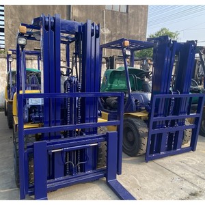 <b>Used</b> Komatsu FD30 3-Ton Diesel Forklift 3-Stage Mast Japan Engine 4WD Solid Tire Rough Terrain Manual Operation - Product Image 6