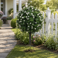 Boule de buis artificielle en gros avec fleurs blanches, 70 cm, fausse boule de topiaire avec piquet de sol pour la décoration de jardin, patio et entrée