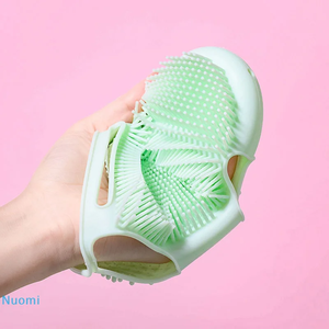 Gant de massage exfoliant Zenidoo en silicone entièrement naturel pour adultes - Product Image 3