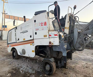 Wirtgen W100h W1300f W1000f Année 2012 Wirtgen W100 w130h w2000 w1900 w2100 Fraiseuse pour Promotion - Product Image 2