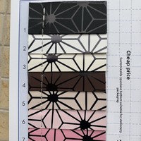 Vente en gros d'usine, tissu en similicuir PU de haute qualité, motif à carreaux argenté mat, épaisseur 0,8 mm, largeur 54/55 pouces, pour sacs, chaussures, vêtements