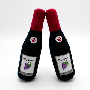 Nouveaux jouets en peluche couineurs pour chiens, en polyester écologique, à motif de dessin animé, pour usage intérieur, vente chaude, directement des fabricants - Product Image 1