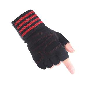 Gants de musculation avec support pour les poignets / Gants de musculation personnalisés / Gants de musculation pour salle de sport et gants à marque privée - Product Image 1