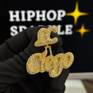 Pendentif personnalisé de haute qualité avec nom lettre 1.8, en argent sterling 925 plaqué or 18 carats, serti de moissanite, style Hip Hop, avec attache LC, de luxe - Product Image 1