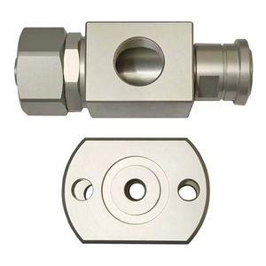 Adaptateur <span class=keywords><strong>aéronautique</strong></span> en <span class=keywords><strong>aluminium</strong></span> <span class=keywords><strong>7075</strong></span>-T6 haute résistance, usinage CNC, anodisation dure, sur mesure OEM pour composants aérospatiaux et automobiles - Product Image 2
