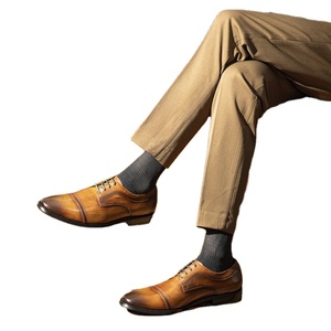 Nouvelles Chaussures Habillées Homme en Cuir Véritable Respirantes à Lacets et Bout Pointu – Collection Printemps-Été 2025 – Qualité Supérieure Prix Usine - Product Image 1