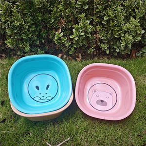 Bassin en plastique pour enfants, dessin animé, 28x10cm, forme irrégulière durable, pour le lavage et les soins des pieds, couleurs mélangées - Product Image 1