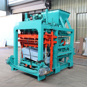 <span class=keywords><strong>QT4</strong></span>-25自動中空舗装成形レンガ製造機械（ブロックサイズ400x200x200mm、簡単操作機能付き） - Product Image 4