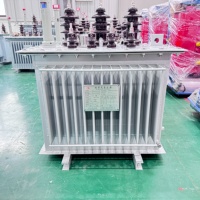 Transformateur de puissance triphasé 33kV immergé dans l'huile pour usage industriel 400v tension de sortie 400kVA capacité nominale 230v entrée aluminium