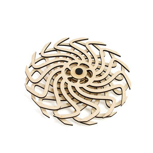 Patung Kinetik Kayu Baru Bentuk Kincir Angin, Seni Ukiran Dinding untuk Rumah dan Ruang Tamu, Dekorasi Gantung Dinding yang Aman - Product Image 3