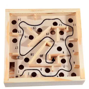Montessori Mini Holz Labyrinth Lernspiel zeug für Kinder Ball In Labyrinth Puzzle Hand gefertigte Kinder Anti stress Toy Toys