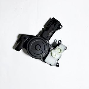 Séparateur d'huile et d'eau Audi A4LB8Q5 avec soupape d'échappement 06H103495AJ 06H103495AD, pièce de rechange neuve en plastique - Product Image 1