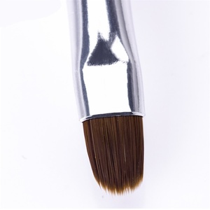 Pinceau de nail art en nylon à manche rouge, pointe ronde, lame ronde, virole sertie, pointe argentée - Product Image 4