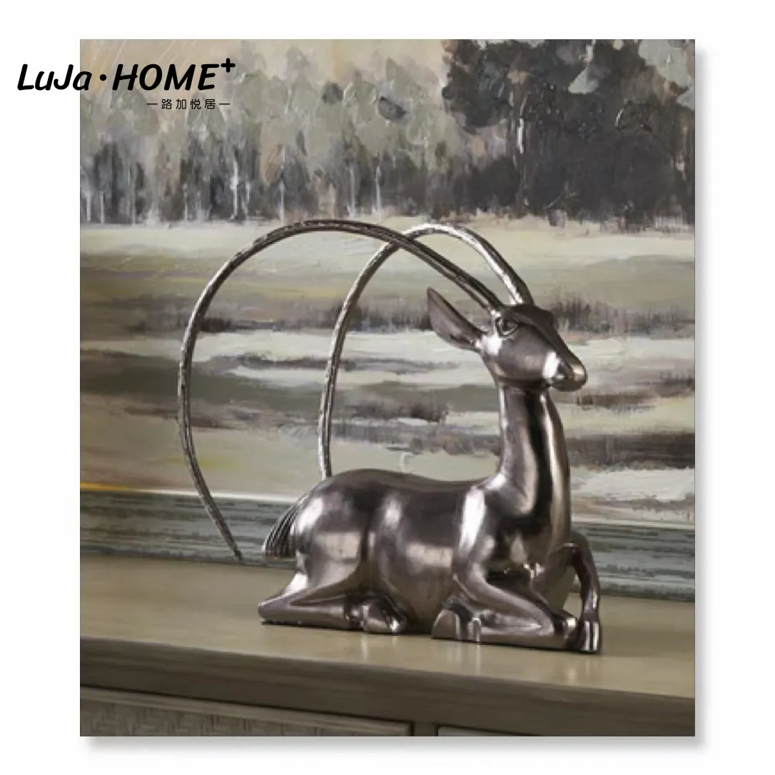 Barang dekorasi rumah Premium kustom kualitas tinggi barang dekoratif patung seni Modern Gazelle untuk rumah