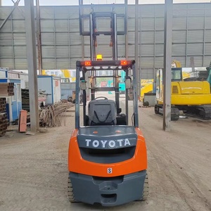 Used Toyota FD30 4300KG Operating Weight Diesel Electric <b>Forklift</b> with 3.5 and 5 Tons Capacity Options Tested & Inspected - Product Image 3