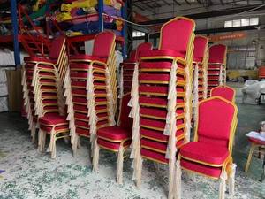 Chaise en acier royale empilable pour salle à manger, hôtel, mariage, banquet, réunion VIP, restaurant, événement, fête, salle d'attente, <span class=keywords><strong>pas</strong></span> <span class=keywords><strong>cher</strong></span> - Product Image 4