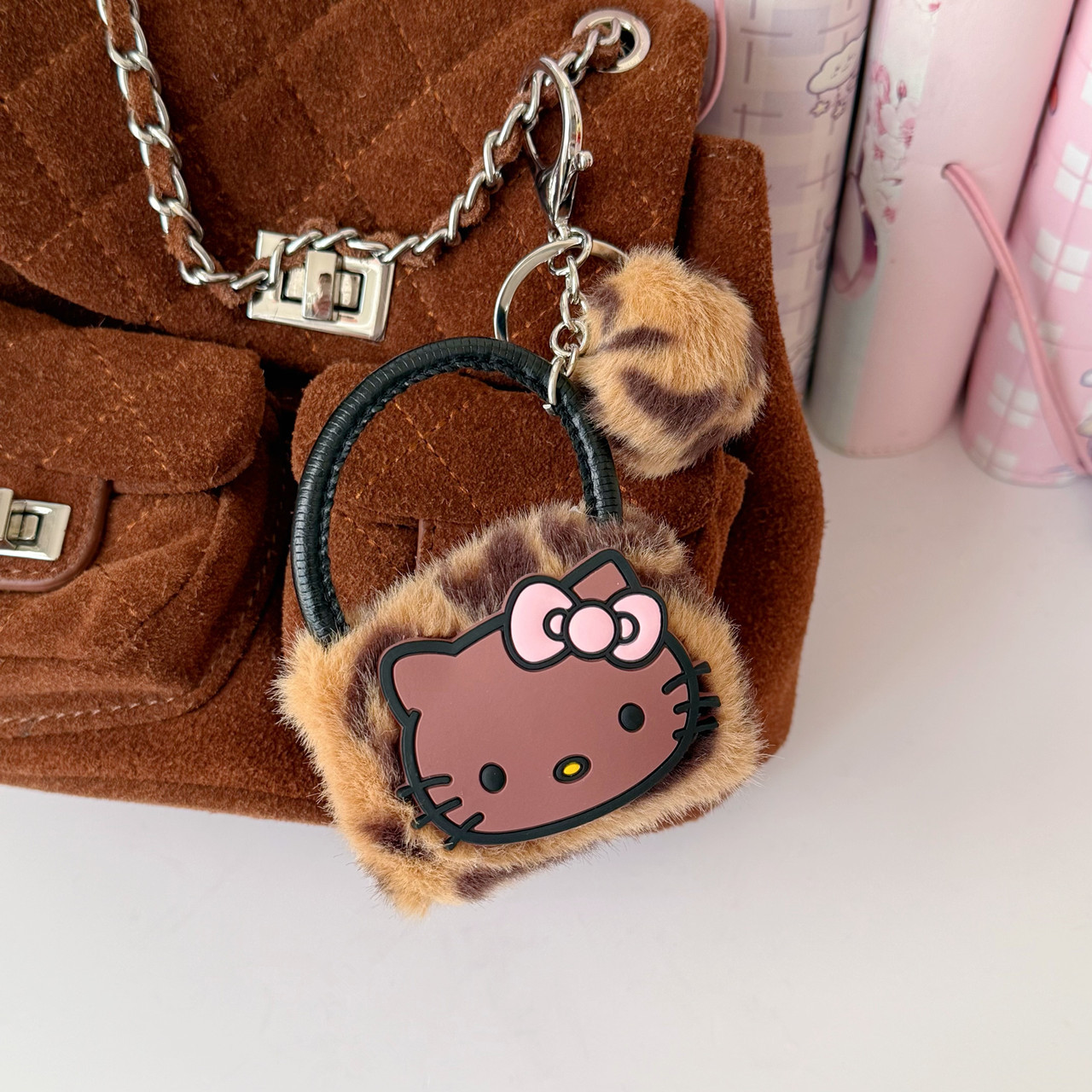 Porte-clés léopard kt en cuir marron