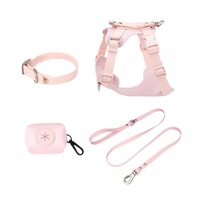 Harnais pour chien réglable anti-traction en PVC imperméable couleur unie avec logo personnalisé, collier, laisse et distributeur de sacs à déjections, ensemble assorti 4 pièces