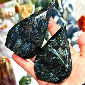 Ornement en cristal naturel d'astrophyllite gravé en forme de feu d'artifice, artisanat de guérison pour le Feng Shui, décoration d'art de collection en gros - Product Image 2