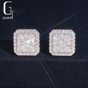 Bijoux Hip Hop à la Mode en Stock Local aux États-Unis, Boucles d'Oreilles Carrées en Moissanite Glacée VVS avec Fermoir à Vis, pour Hommes - Product Image 3