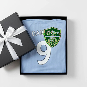 Camiseta de Fútbol de Uruguay Promocional con Impresión por Transferencia de Calor Personalizada, 100% Poliéster, <span class=keywords><strong>Cristiano</strong></span> <span class=keywords><strong>Ronaldo</strong></span>, Copa <span class=keywords><strong>Mundial</strong></span> 2026 - Product Image 1