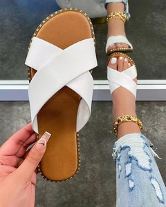 Sandalias de mujer recién llegados moda 2024 <span class=keywords><strong>pisos</strong></span> zapatos casuales al aire libre zapatillas de cuero cómodas ligeras para damas - Product Image 6