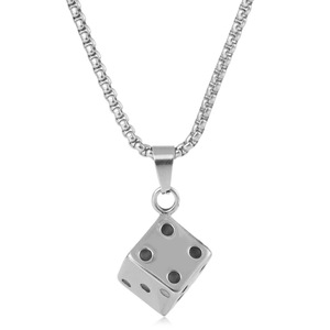 Yunnique – pendentif en forme de dés en acier inoxydable avec motif étoile, chaîne de 60 cm, collier à la mode pour hommes, style punk géométrique - Product Image 3