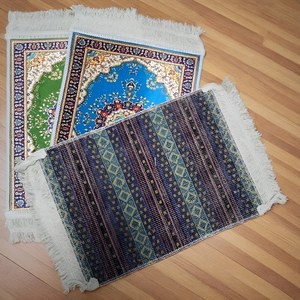 Tapis de prière musulman, Sajjadah islamique, tapis de voyage pliable en flanelle douce, antidérapant, cadeau du Ramadan, logo personnalisé <span class=keywords><strong>DILAN</strong></span> - Product Image 3