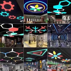 โคมไฟแขวนในร่มปรับแต่งได้โคมไฟ RGB หกเหลี่ยมโคมไฟ LED เพดานโคมไฟเพดานสำนักงานแบบเส้นตรง - Product Image 6