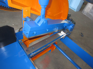 Machine à rainurer manuelle à quatre liaisons et machine à découper les coins pour la fabrication de boîtes en carton ondulé - Product Image 6