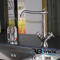 Robinet de cuisine moderne en acier inoxydable 304 316, robinet à double poignée, mélangeur chaud et froid avec pulvérisateur pour la cuisine à domicile