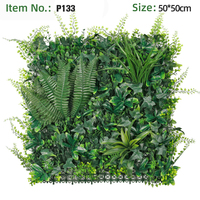 Panneau mural végétal artificiel en plastique 50x50cm, feuillage mixte, résistant aux UV, durable, pour mur végétal vertical, vente en gros usine