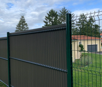 Poteau de clôture galvanisé à chaud en forme de pêche, revêtu de PVC, clôture en treillis soudé 3D en V pour la sécurité du périmètre du jardin