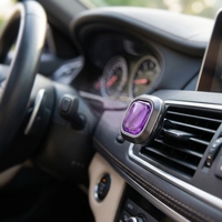 Lot de 4 diffuseurs modernes en plastique solide pour grille d'aération de voiture - Désodorisant liquide pour voiture aux huiles essentielles, senteurs personnalisées, OEM