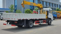 Grue mobile sur camion RLQ CLW à flèche hydraulique haute flexibilité de 15 m, capacité de levage de 6,3 tonnes, capacité de levage de 10 tonnes pour la construction