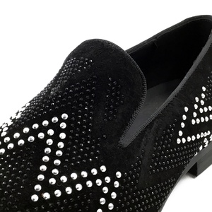 Nouvelle collection printemps : Chaussures habillées pour hommes en cuir véritable, faites à la main, de haute qualité, avec design élégant et logo personnalisé, légères et respirantes. - Product Image 6