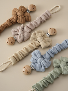 Nouvelle chaîne de sucette en coton pour bébé avec un joli nœud, sucette pour bébé, clip de sucette, hochet en crochet - Product Image 3