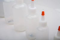 Grosir bahan plastik PP seri penuh botol kecil York bentuk bulat 0.5 ons (dengan tutup ulir)