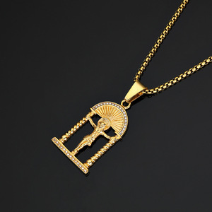 Hip Hop jésus glacé CZ religieux tendance étanche en acier inoxydable mode bijoux pendentif colliers pour hommes en gros 2025 - Product Image 4