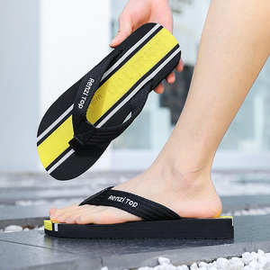 Tongs à rayures colorées pour hommes, sandales confortables antidérapantes pour un usage quotidien en été - Product Image 5