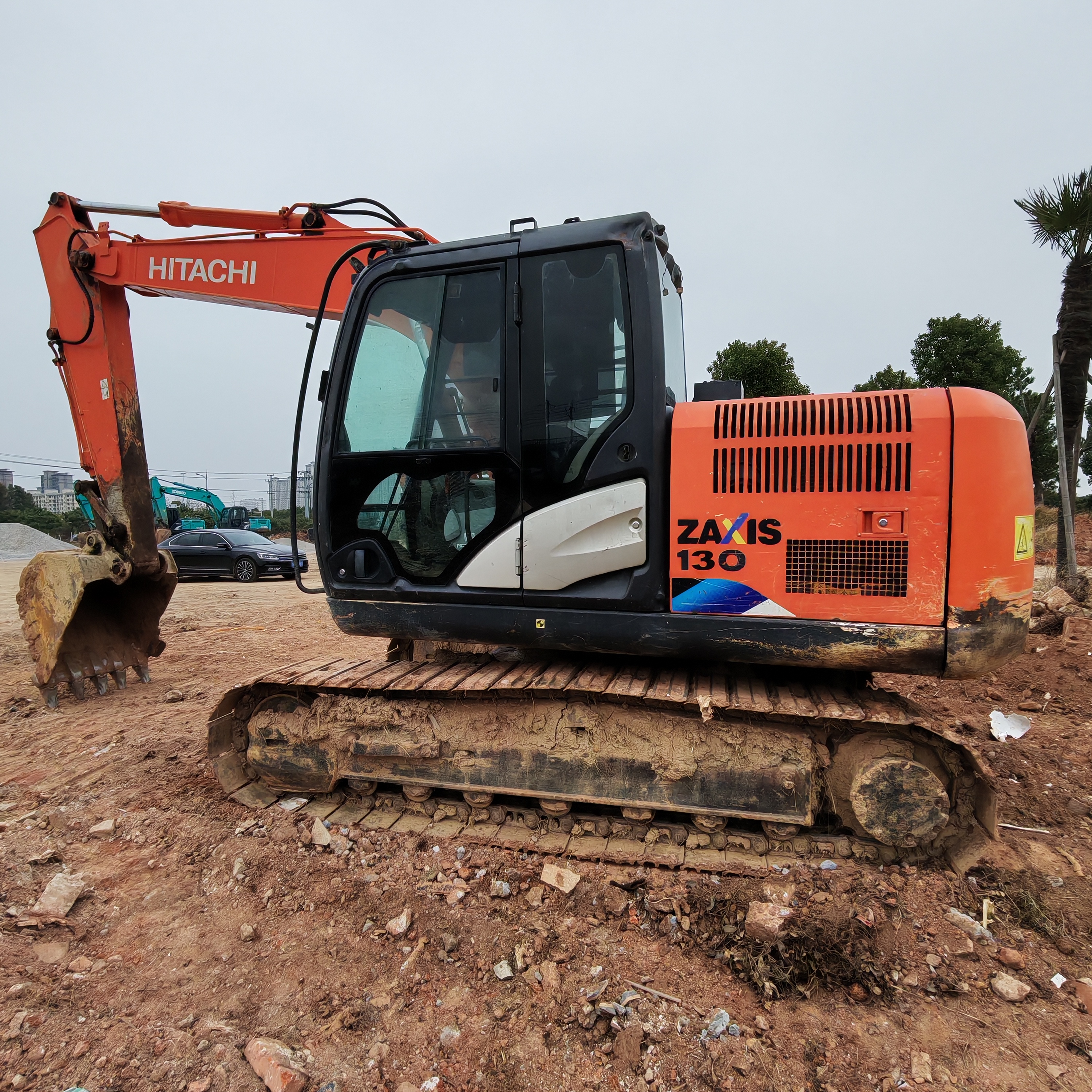 Used Hitachi Excavator Zaxis - High Performance & Low Price