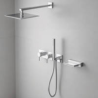 Ensemble de robinetterie de douche murale dissimulée de luxe, finition polie, moderne, système de douche pluie gain de place avec contrôle indépendant du débit d'eau