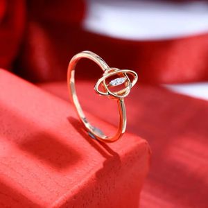 Bague en diamant véritable Orbit Loop, bijoux fins élégants de créateur, un bijou moderne et scintillant, un cadeau de mariage tendance - Product Image 3