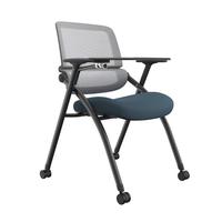 Chaise de conférence moderne à dossier double en maille avec accoudoirs mobiles et tablette d'écriture, idéale pour le bureau et la formation administrative