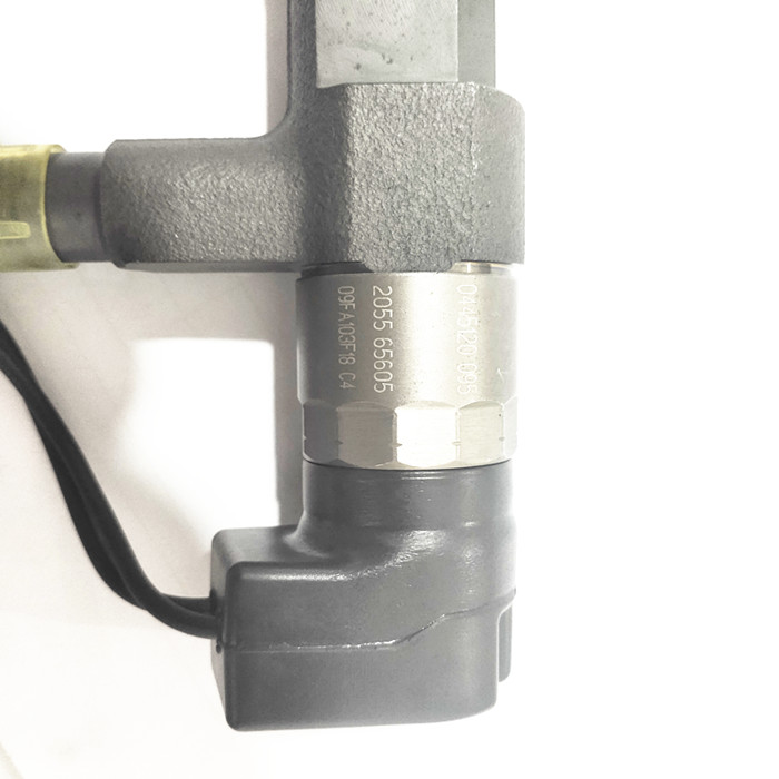 diesel engine assembies fuel common rail injector 0445120095